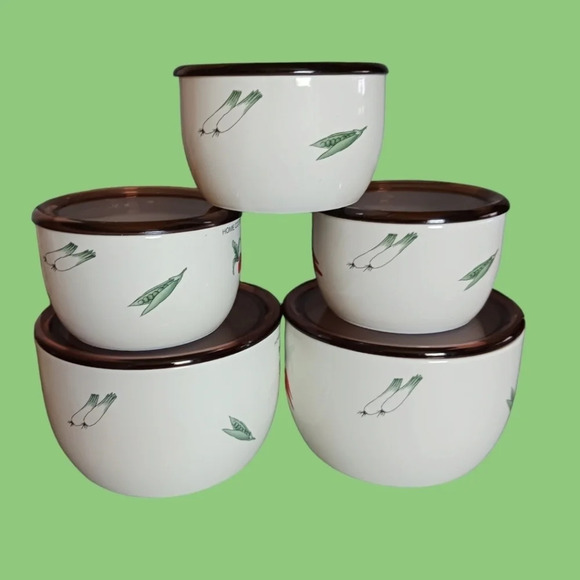Ivory house air tight container set of 5 - Picture 1 of 9